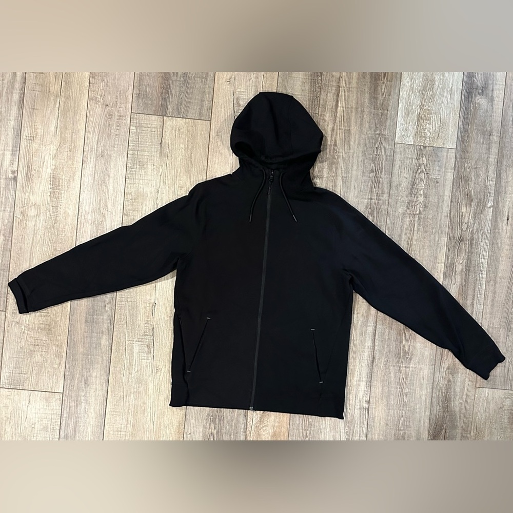 Men's Dark Black Zip-Up Hoodie 3 Hand Pockets 1 Extra Zip Pocket Right Side $29🔥